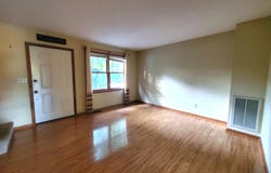348 River Road, Bluff City, TN 37618