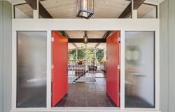 6040 Chelton Dr, Oakland, CA 94611