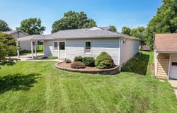 18 Crestview Dr, Boonville, MO 65233