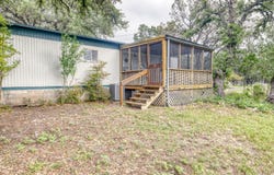 57 Leinweber, Leakey, TX 78873