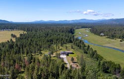 241 Promised Rdg, Priest River, ID 83856