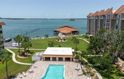 632 EDGEWATER Drive, DUNEDIN, FL 34698