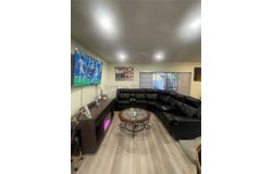 6945 W 2nd Way, Hialeah, FL 33014