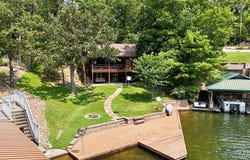 2026 Oak Way, Perryville, MO 63775
