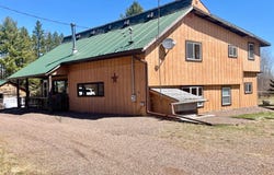 6854 ZETT RD, Loretta, WI 54896