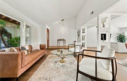 1690 Stoddard Avenue, Thousand Oaks, CA 91360