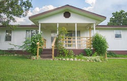 9052 Private Dr 3053, Ava, MO 65608