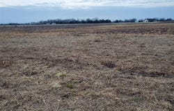 752 Rs County Road 1430, Point, TX 75472