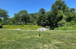5221 Sundrop, Godfrey, IL 62035