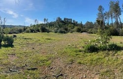 10266 White Star Road, Redding, CA 96001