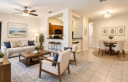 8009 TIPPERARY LN, TAMPA, FL 33610