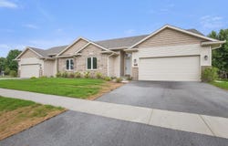 311 E Pershing Street, STILLMAN VALLEY, IL 61084