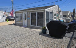 31 E Sandpiper Way, Lavallette, NJ 08735