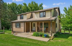 171 Goodview Dr, Apollo, PA 15613