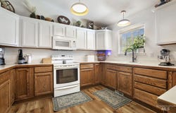 208 Diamond Dr., Kimberly, ID 83341
