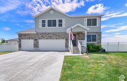 3581 W 2500 S, Syracuse, UT 84075