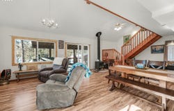 127 S MIKE Rd, TyghValley, OR 97063