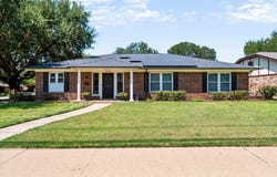 420 Cannon Drive, Hurst, TX 76054