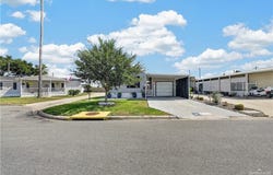 1402 S Cage Boulevard, Pharr, TX 78577