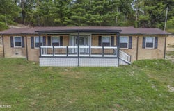 190 Parliament Rd, Harrogate, TN 37752