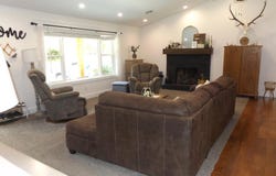 125 Powhatan Pl, Hillsville, VA 24343