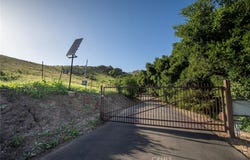 N Fairview Avenue, Goleta, CA 93117