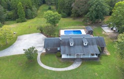 1328 Abrams Road SE, Silver Creek, GA 30173