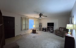 327 E Murray Street, Macomb, IL 61455