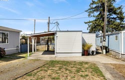 296 ISLAND AIRE Dr, Woodland, WA 98674