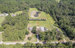 10935 County Road 701, Buna, TX 77612