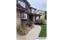 11926 S 53rd Street, Papillion, NE 68133