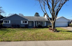 124 Eldredge Drive, VESTAL, NY 13850