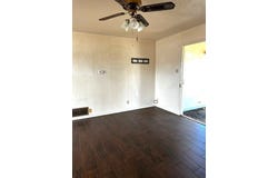 123 E McCaulley Avenue, Bronte, TX 76933