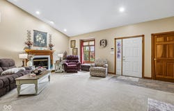 8936 Stonegate Way, Indianapolis, IN 46227