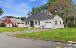 4 Wicklow Street, Windsor Locks, CT 06096