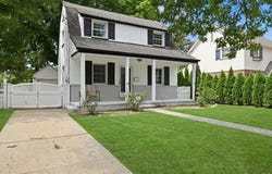 415 Leonard Boulevard, New Hyde Park, NY 11040