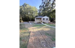 137 RANDALL CIRCLE, CLANTON, AL 35045