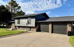 950 Centennial Drive, Goodland, KS 67735