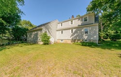 16 Rangeway Rd, Billerica, MA 01862