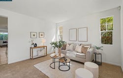 1043 Ashbridge Bay Dr, Pittsburg, CA 94565