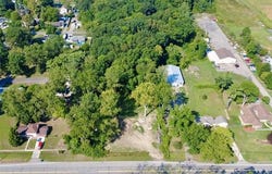 16068 Middlebelt Road, Romulus, MI 48174