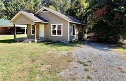 208 N 1st Avenue, Cleveland, MS 38732