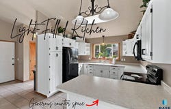2738 S Avondale Ct, Sioux Falls, SD 57110