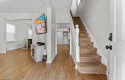 41 Coit St, Irvington Twp., NJ 07111-4204