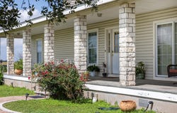 18108 Werchan Ln, Coupland, TX 78615