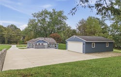 5104 Arlington Road, Green, OH 44720