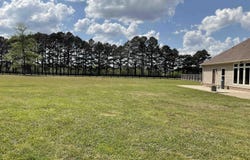 175 Vernon Harvey Rd, Beebe, AR 72143