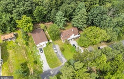 4 ALBERT Lane, DILLSBURG, PA 17019