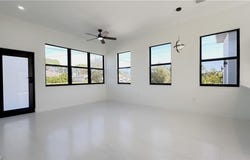 714 Chambers St E, LEHIGH ACRES, FL 33974