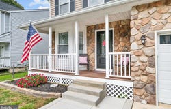 1240 HAWTHORNE Street, SHADY SIDE, MD 20764